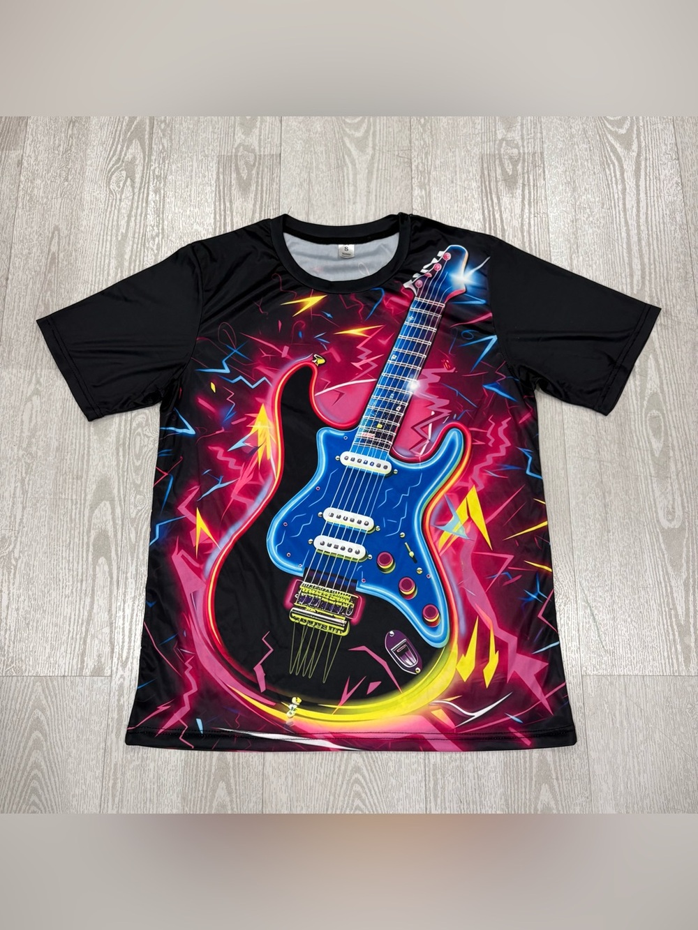 Electric Guitar Graphic T-Shirt All-Over Print Size Small 